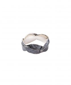 Produkt Ring with patinated leaves of coffee tree around